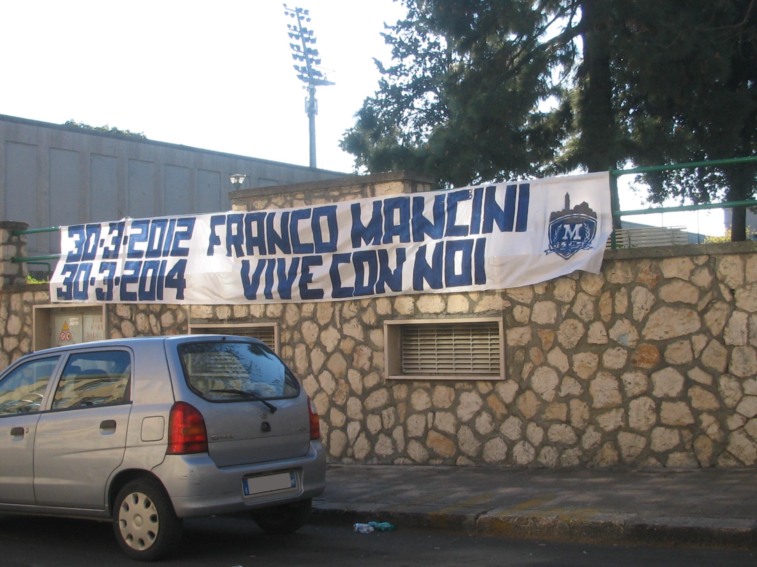 striscione mancini