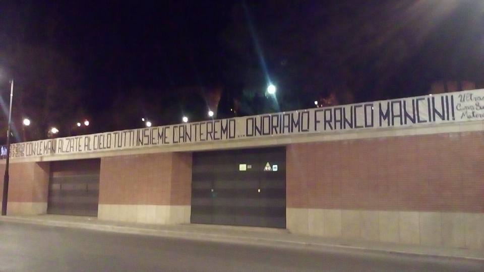 striscione mancini 2016